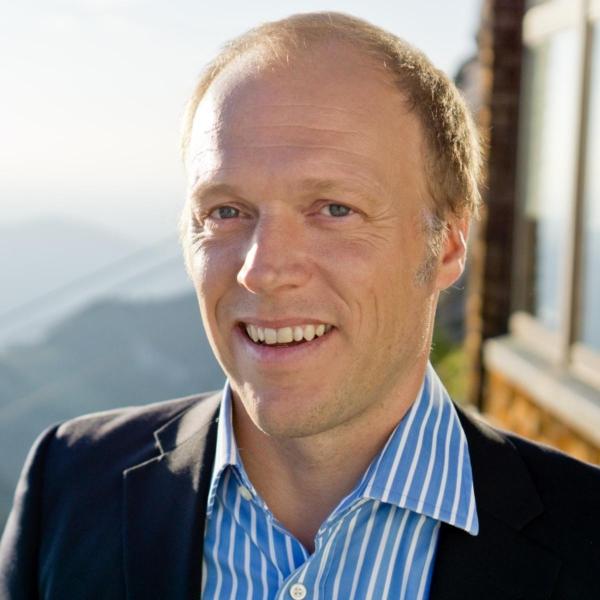 Alt text for Image 1